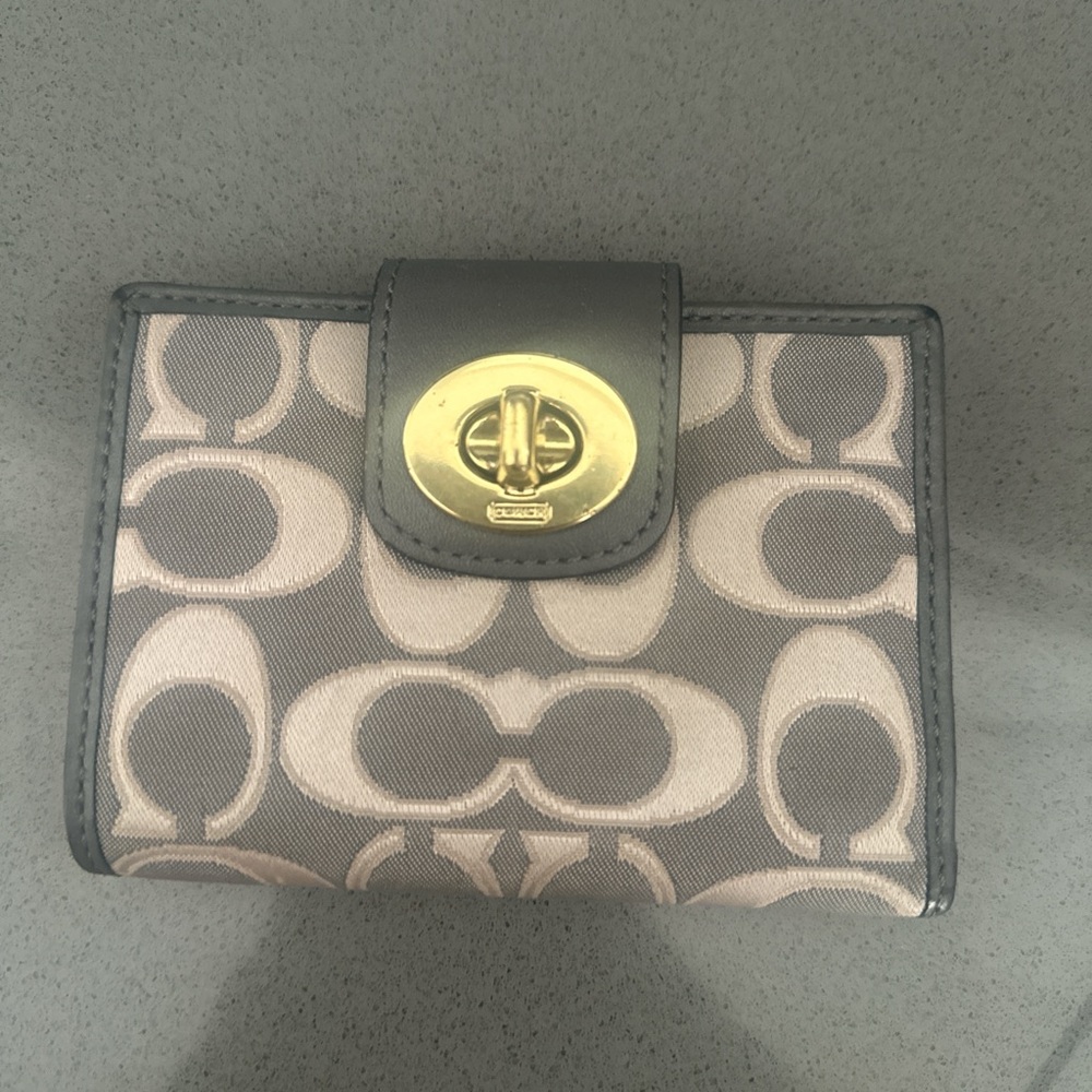 Coach Signature Pattern Wallet in Gray and Gold